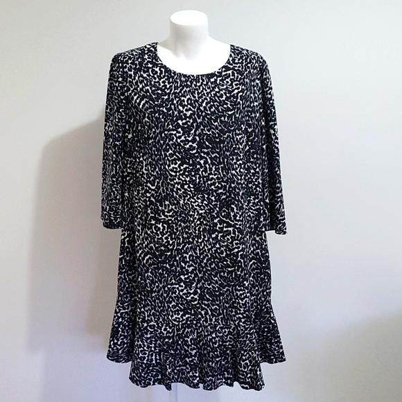 Witchery Dresses & Skirts - Witchery size 14 animal print dress
